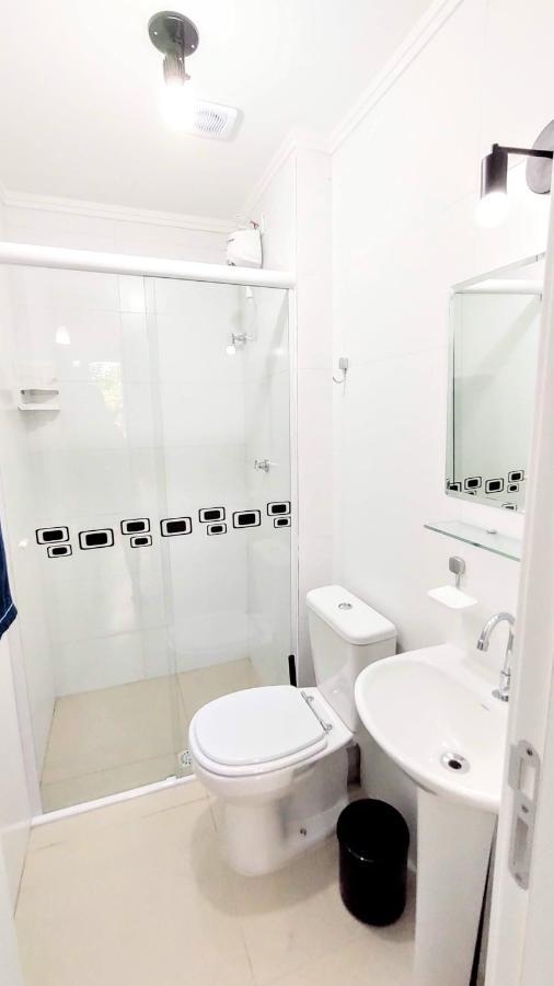 Apto Centro Ubatuba Com Varanda Gourmet, Suite E Piscina Zewnętrze zdjęcie